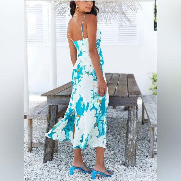 Vacation Dreaming Maxi Dress Blue - Picture 3 of 5